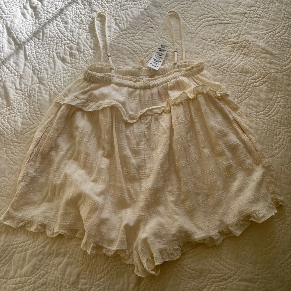 Urban Outfitters Romper. Ivory. Size S. - Picture 5 of 14